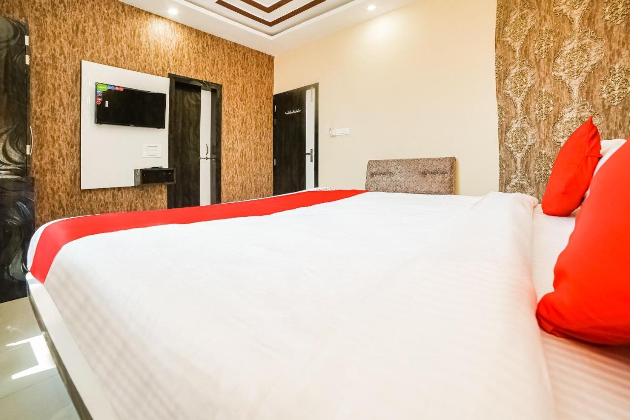 Oyo 41923 Prema Kunj Resort Jhānsi Exterior photo