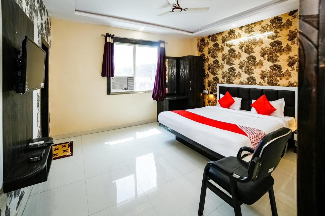Oyo 41923 Prema Kunj Resort Jhānsi Exterior photo