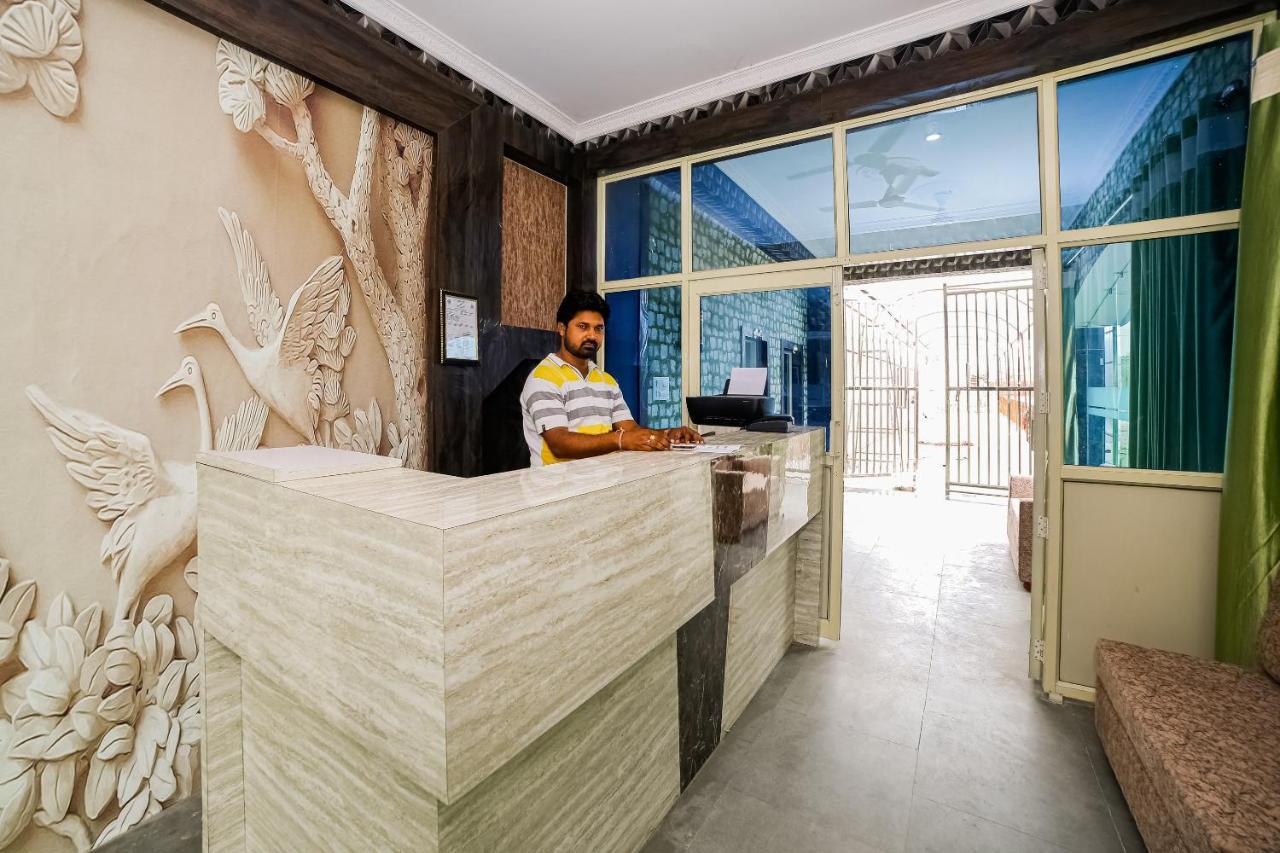 Oyo 41923 Prema Kunj Resort Jhānsi Exterior photo