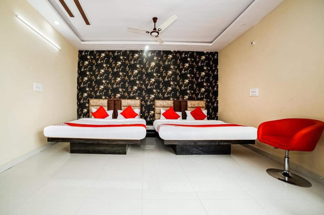 Oyo 41923 Prema Kunj Resort Jhānsi Exterior photo